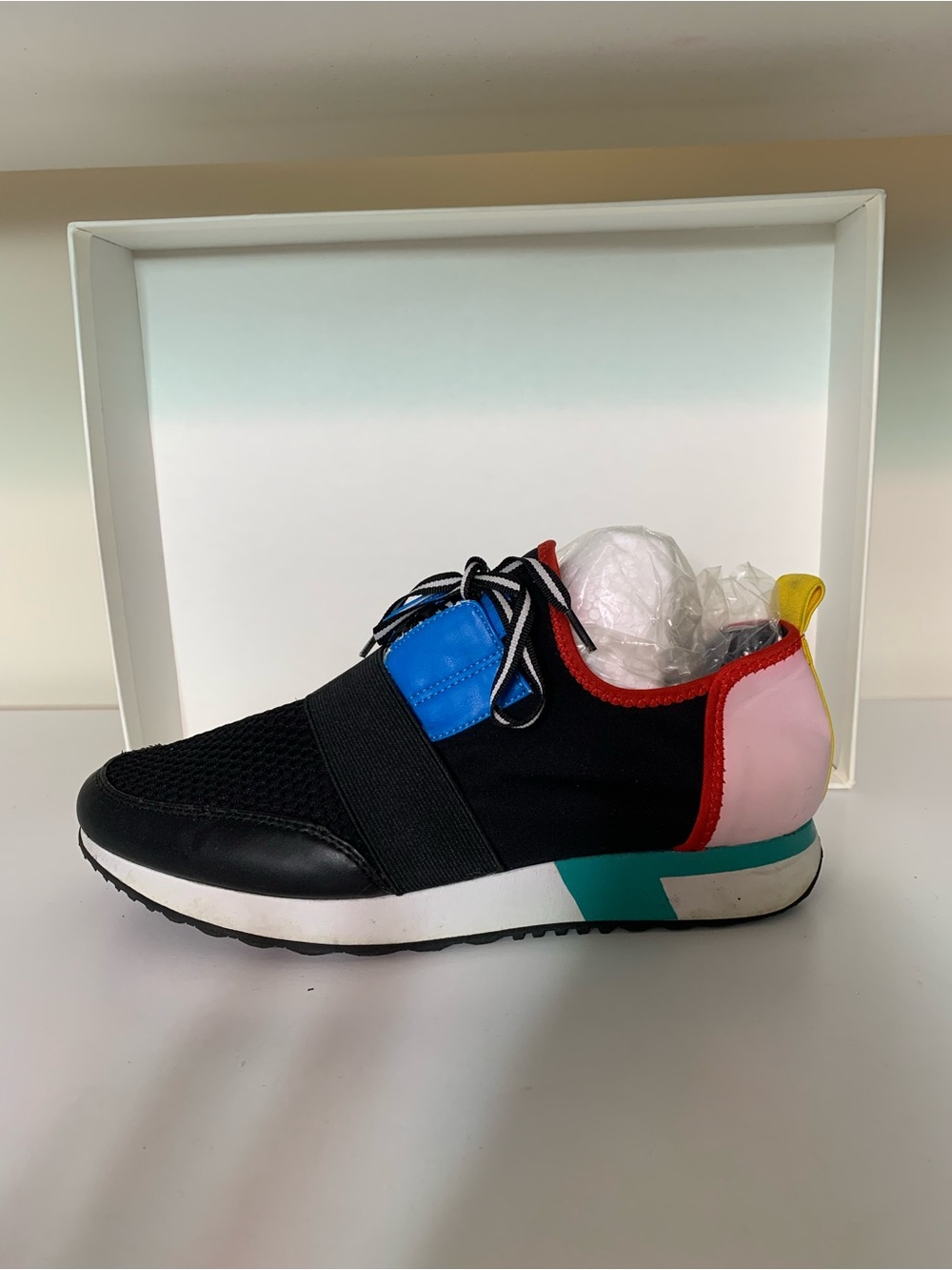 Steve Madden Black Multicolor Mesh Slip-On Sneaker